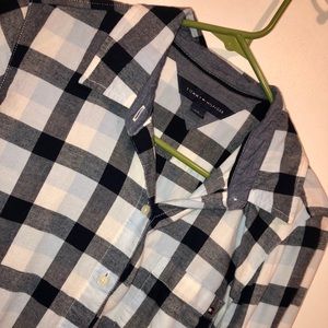 Tommy Filfiger Size Small Flannel